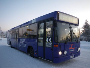 サーリセルカのスキーバス